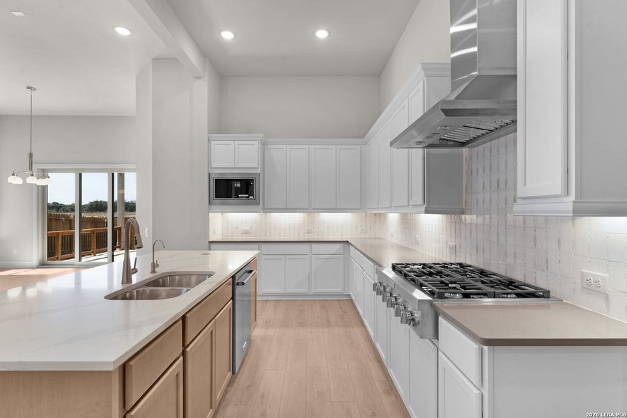 Furnished interior view inside a new home in Davis Ranch, San Antonio (Image 10).