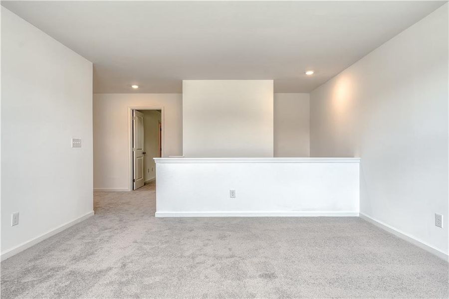 Spacious, unfurnished interior of a new home in Watson Farms, Loganville (Image 18). Spacious, unfurnished interior of a new home in Watson Farms, Loganville (Image 18).