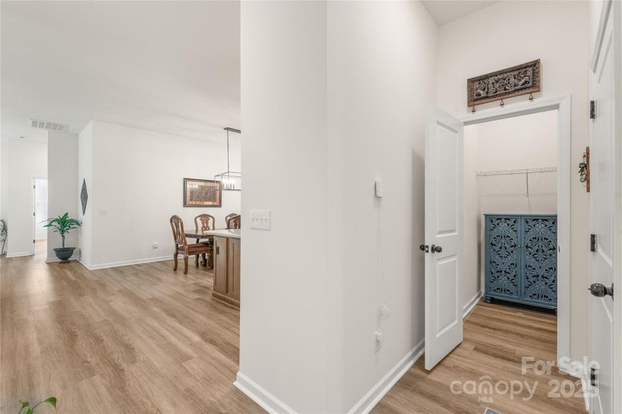 Image 33 of a home in .