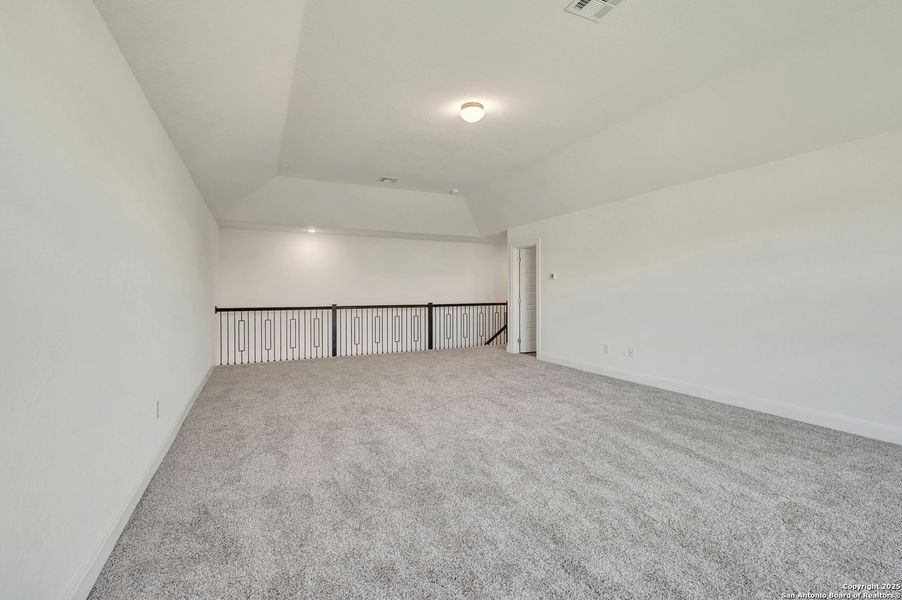 Spacious, unfurnished interior of a new home in Everly Estates, San Antonio (Image 43). Spacious, unfurnished interior of a new home in Everly Estates, San Antonio (Image 43).