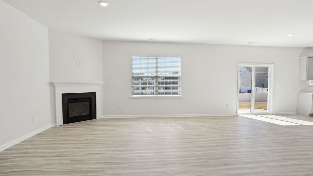 Spacious, unfurnished interior of a new home in Granite Falls, Lancaster (Image 16). Spacious, unfurnished interior of a new home in Granite Falls, Lancaster (Image 16).