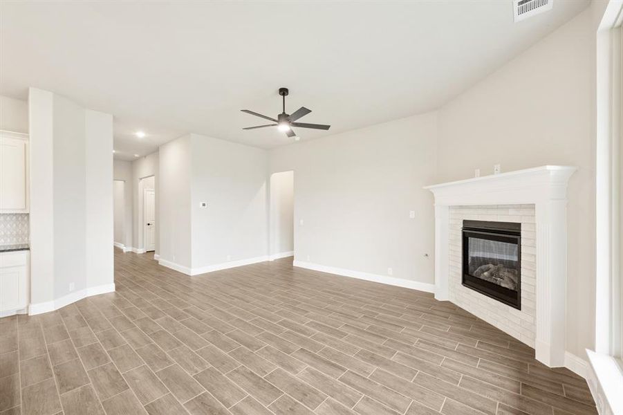 Spacious, unfurnished interior of a new home in The Oaks, Red Oak (Image 29). Spacious, unfurnished interior of a new home in The Oaks, Red Oak (Image 29).