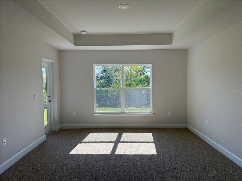 Spacious, unfurnished interior of a new home in , Port Charlotte (Image 15).