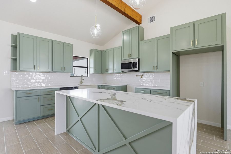 Furnished interior view inside a new home in , Atascosa (Image 17). Furnished interior view inside a new home in , Atascosa (Image 17).
