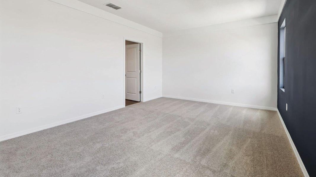 Representative unfurnished interior of a home built from the Robie by D.R. Horton in Hamilton Bluff, Haines City (Image 22).