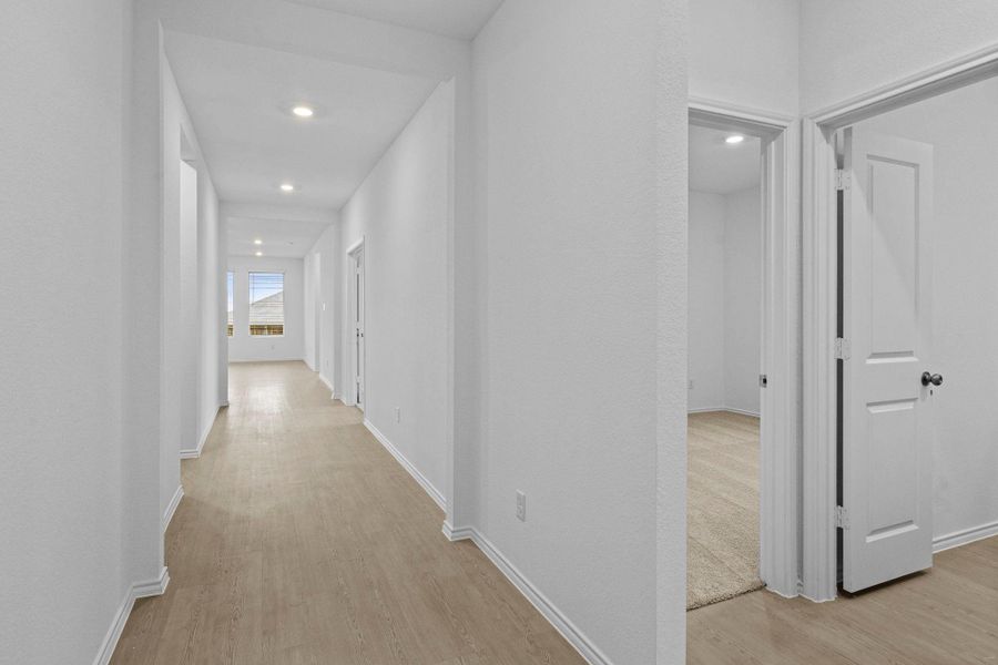 Spacious, unfurnished interior of a new home in Clayton Ranch, Copperas Cove (Image 17).