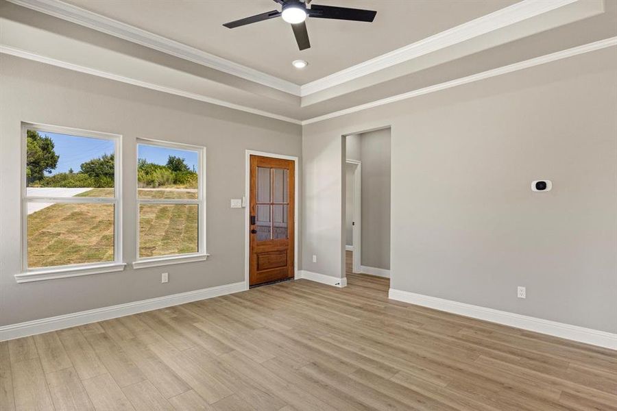 Spacious, unfurnished interior of a new home in , Granbury (Image 21). Spacious, unfurnished interior of a new home in , Granbury (Image 21).