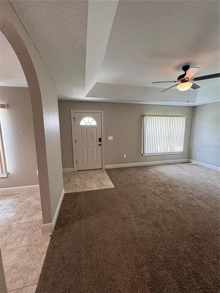 Spacious, unfurnished interior of a new home in , Ocala (Image 32).