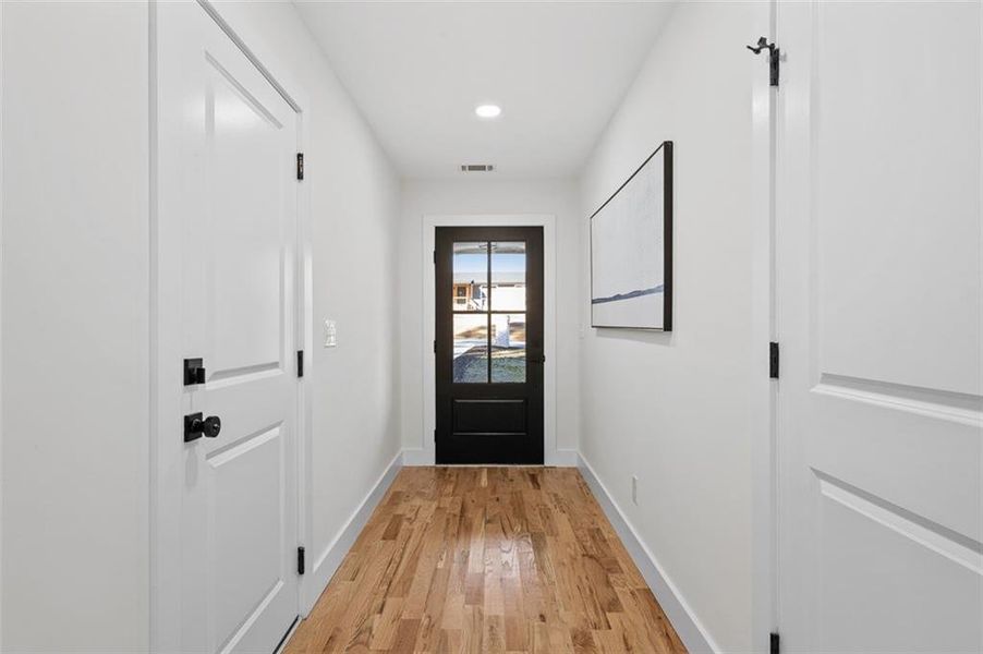 Spacious, unfurnished interior of a new home in , Snellville (Image 20).