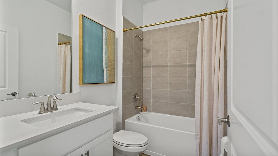 3275 Majesty Palm Bath4 F1 7 28 25