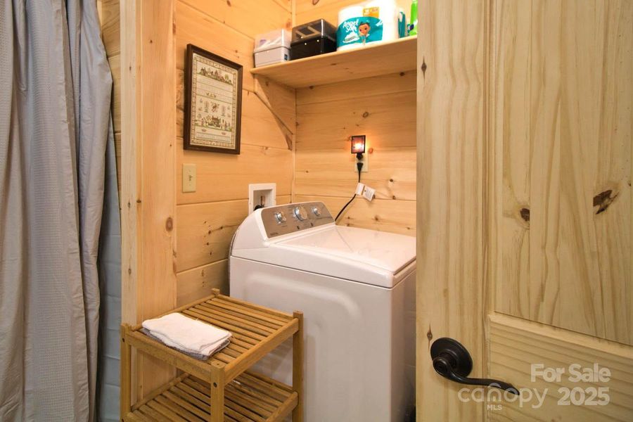 Close-up of interior finishes inside a home in , Rutherfordton (Image 6).