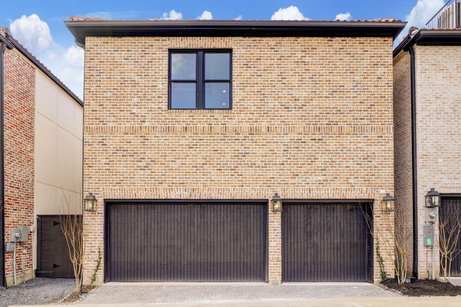 Photo of similar home in the community