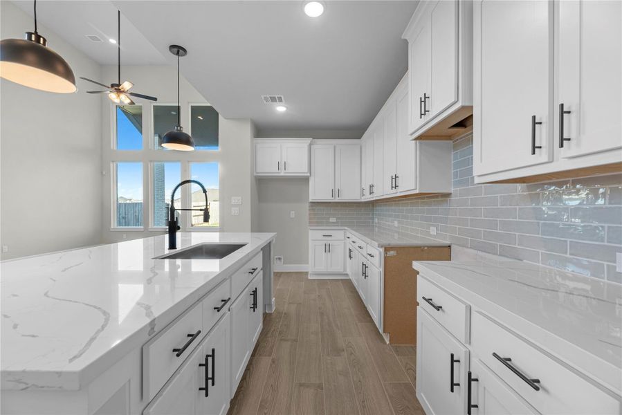 Representative image. Features, specifications, selections and colors may vary.