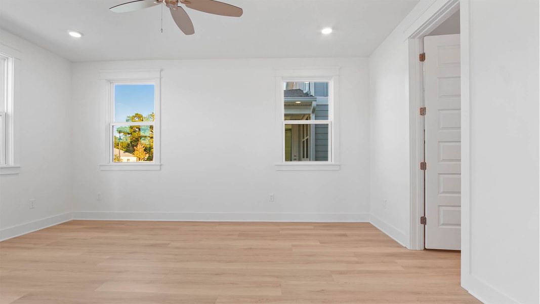Spacious, unfurnished interior of a new home in Parkside, Santa Rosa Beach (Image 16). Spacious, unfurnished interior of a new home in Parkside, Santa Rosa Beach (Image 16).