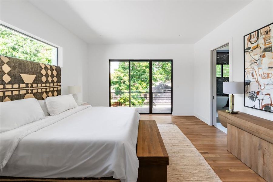 Furnished interior view inside a new home in , Dallas (Image 5). Furnished interior view inside a new home in , Dallas (Image 5).