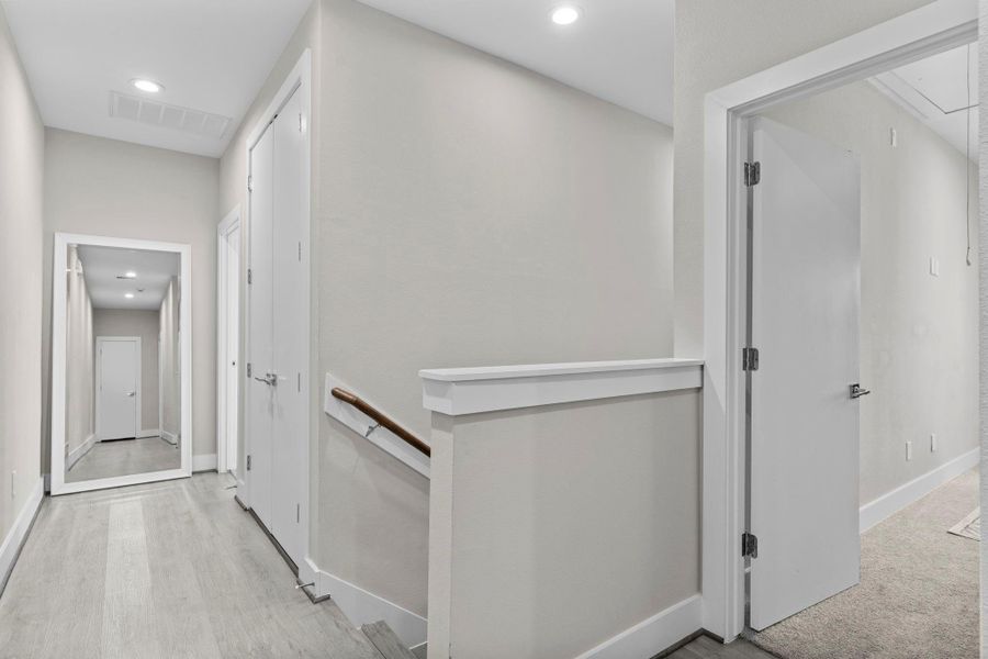 Image 43 of a home in .