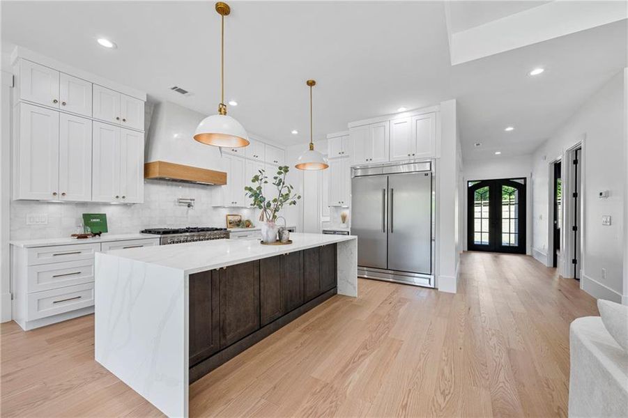 Furnished interior view inside a new home in , Lawrenceville (Image 35).