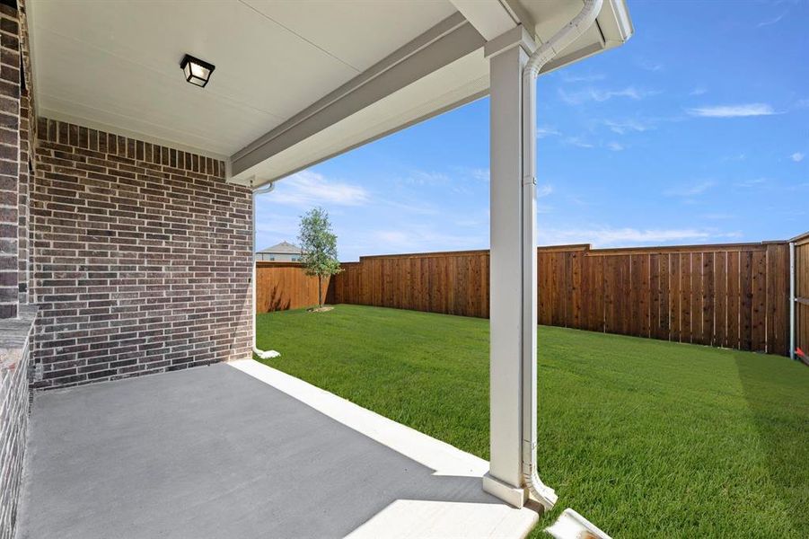 25. 14200 Gallatin - Patio