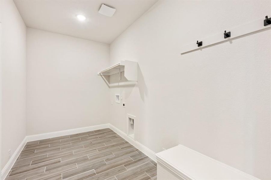 Spacious, unfurnished interior of a new home in Silo Mills, Joshua (Image 38).