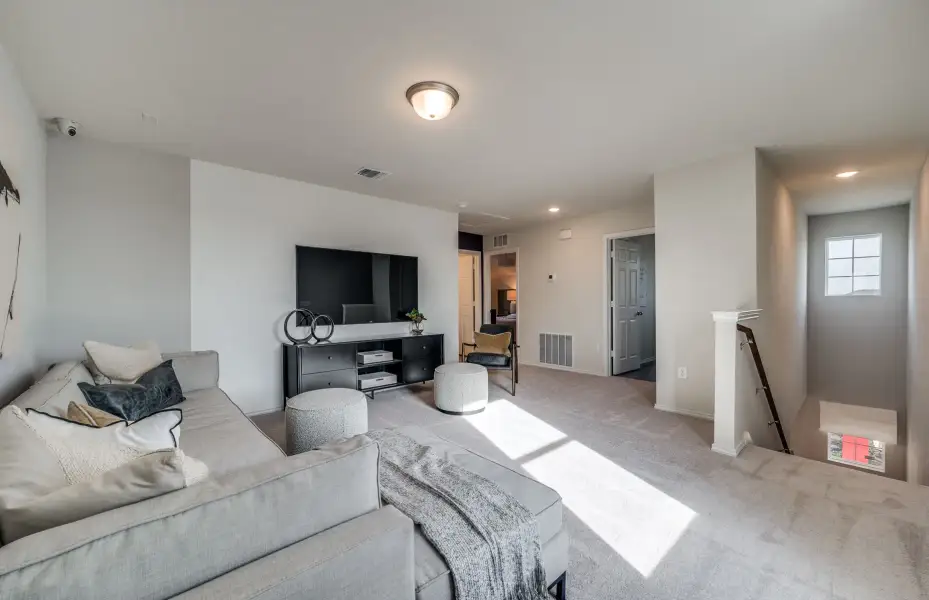Furnished interior view inside a new home in Mobberly Farms, Pilot Point (Image 18).