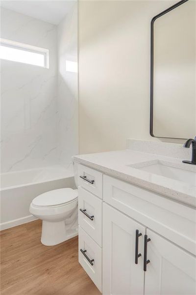 Furnished interior view inside a new home in , Ocala (Image 6).