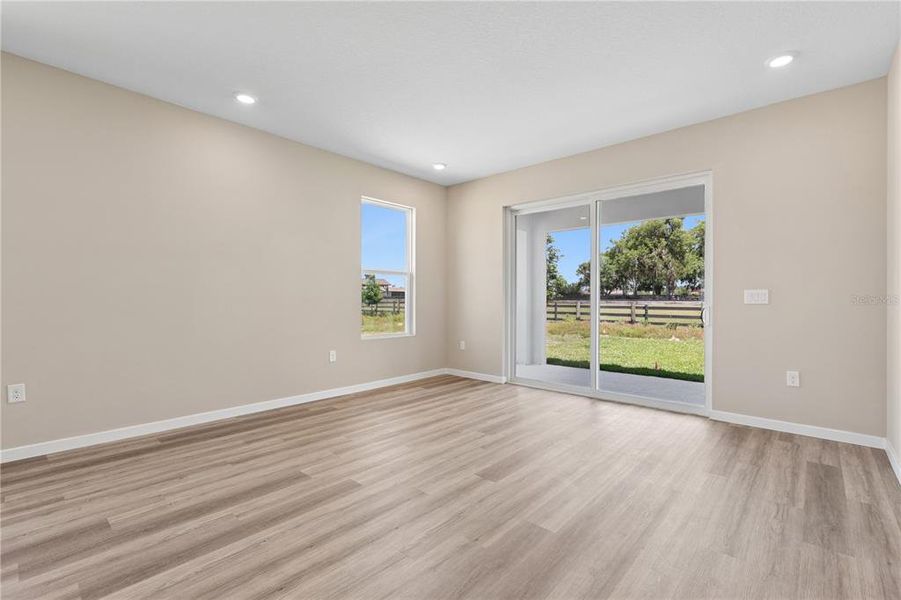 Spacious, unfurnished interior of a new home in Sabana Reserve, Ocala (Image 12). Spacious, unfurnished interior of a new home in Sabana Reserve, Ocala (Image 12).