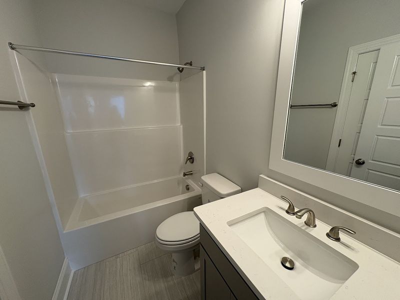 Furnished interior view inside a new home in Riverside Cove, Wilmington (Image 18).