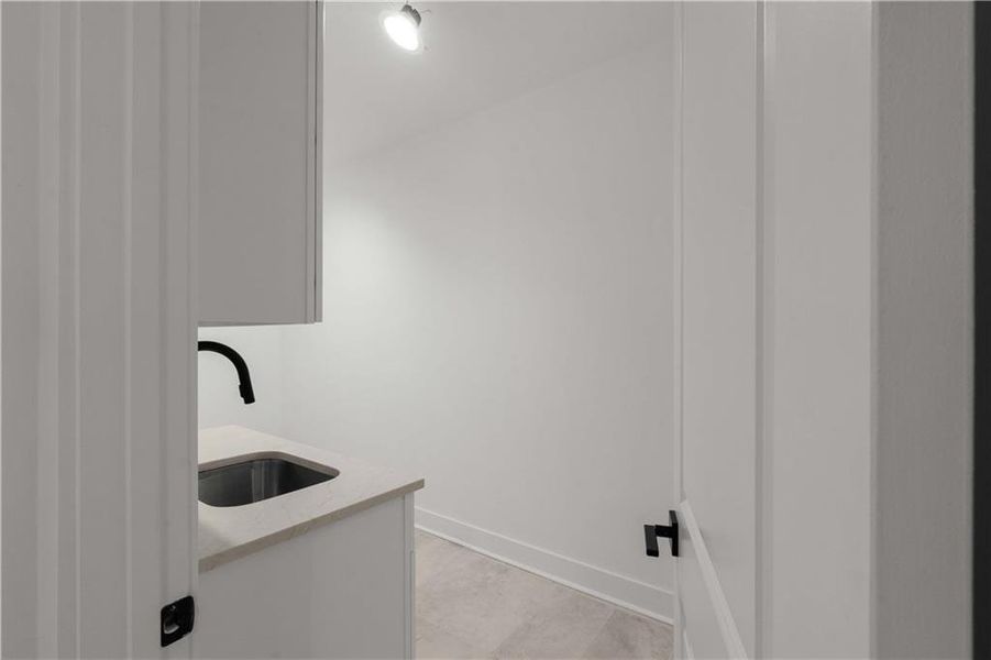 Close-up of interior finishes inside a home in , Conyers (Image 23).