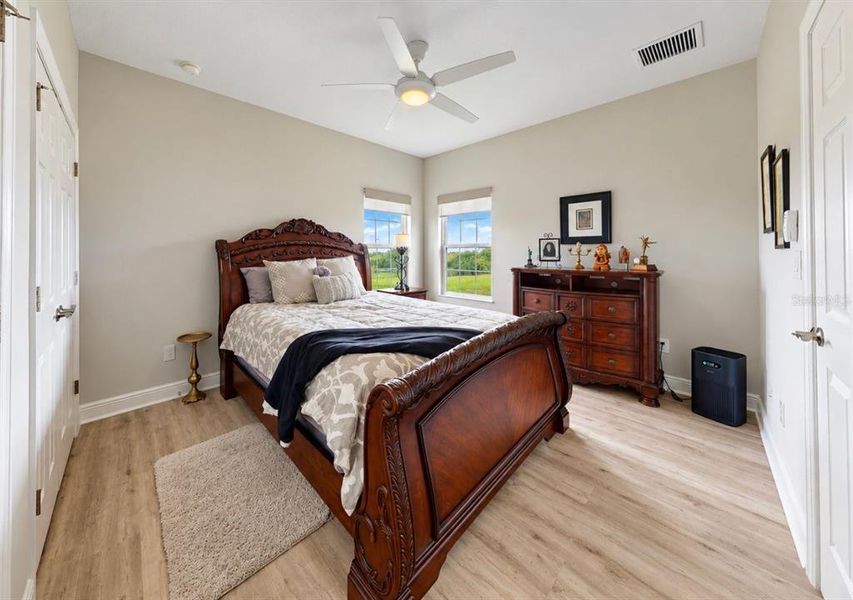 Furnished interior view inside a new home in , Apollo Beach (Image 51).
