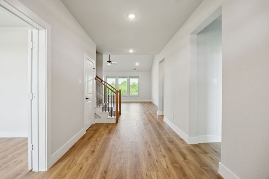 Representative unfurnished interior of a home built from the Emerson by Centre Living Homes in Ellis Ranch Estates, Waxahachie (Image 19). Representative unfurnished interior of a home built from the Emerson by Centre Living Homes in Ellis Ranch Estates, Waxahachie (Image 19).