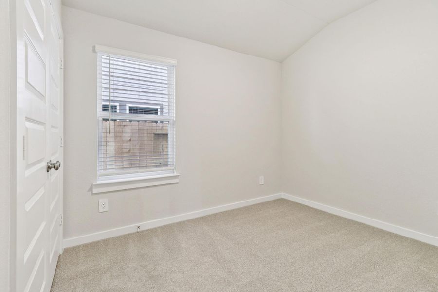 Photo is not of the actual home, but is an inspirational photo of builder’s model home and may depict options, furnishings, and/or decorator features that are not included Photo is not of the actual home, but is an inspirational photo of builder’s model home and may depict options, furnishings, and/or decorator features that are not included