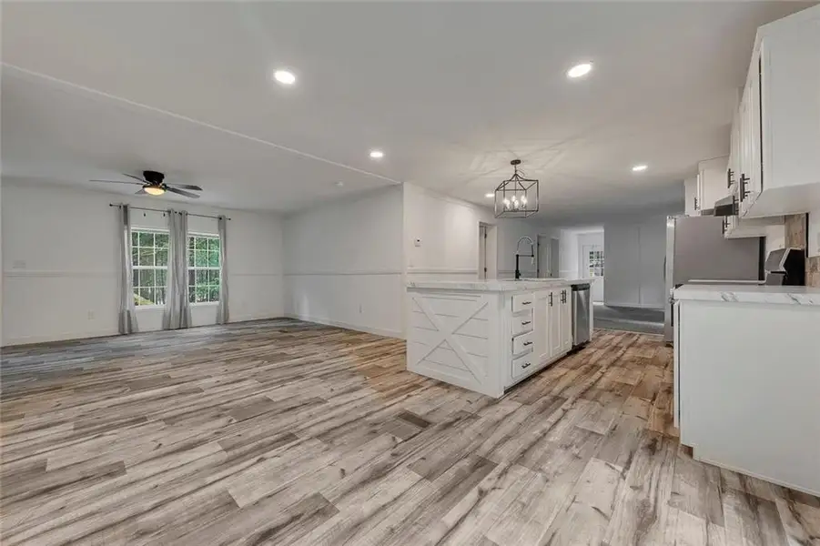 Image 34 of a home in .
