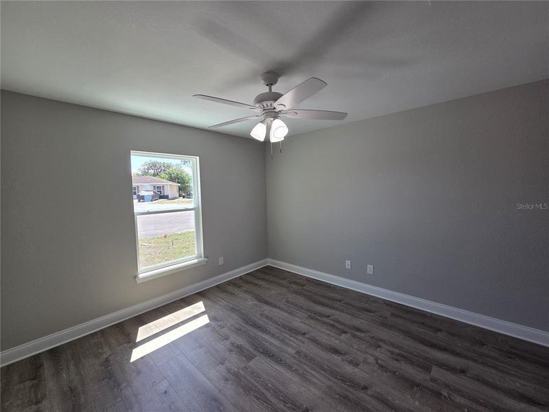 Spacious, unfurnished interior of a new home in , Lake Wales (Image 25).