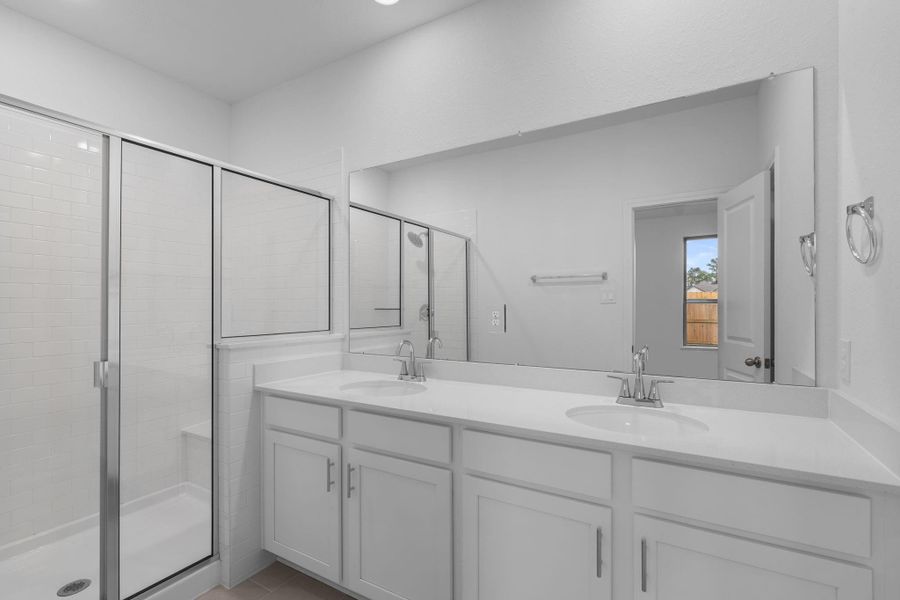 Note: Sample product photo. Actual exterior and interior selections may vary by homesite. Photo may be virtually staged