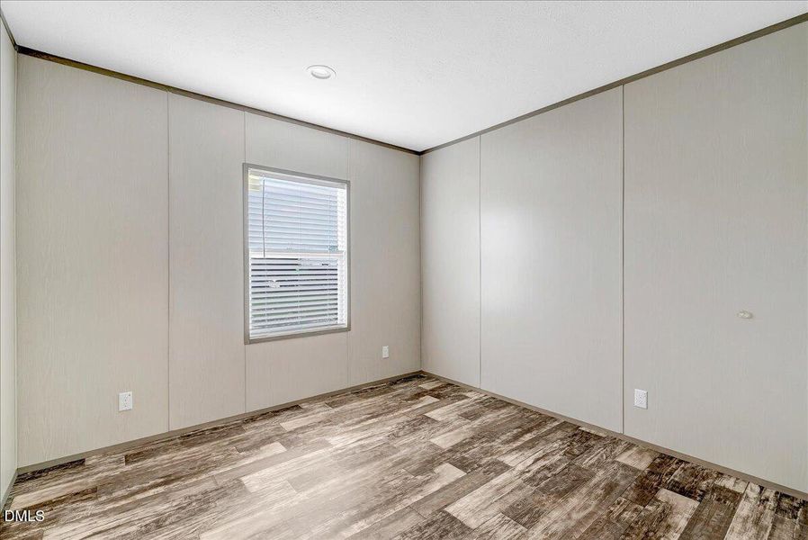 28-DSC00402 28-DSC00402