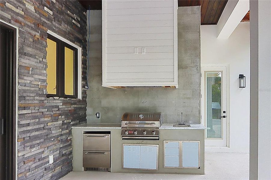 Image 52 of a home in .