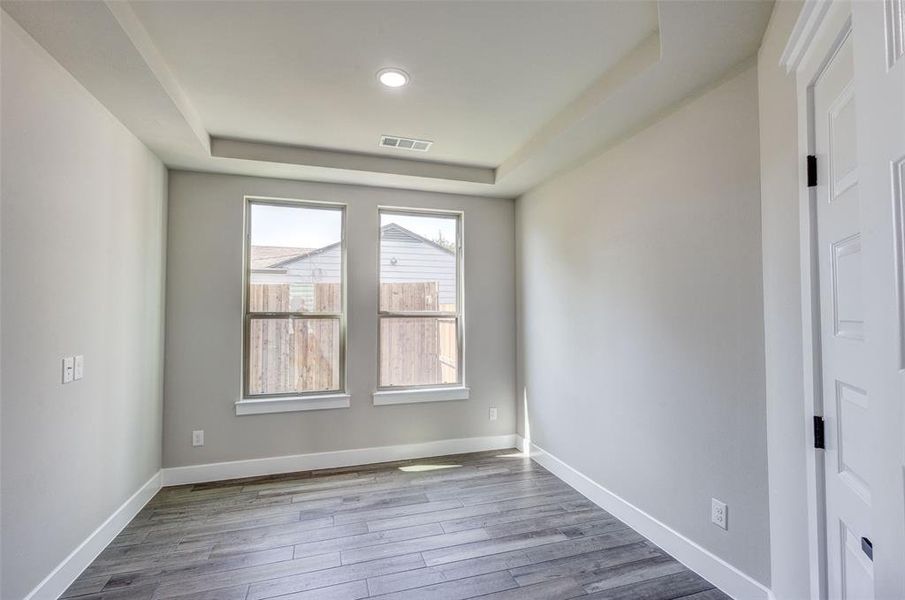 Spacious, unfurnished interior of a new home in , Irving (Image 20).