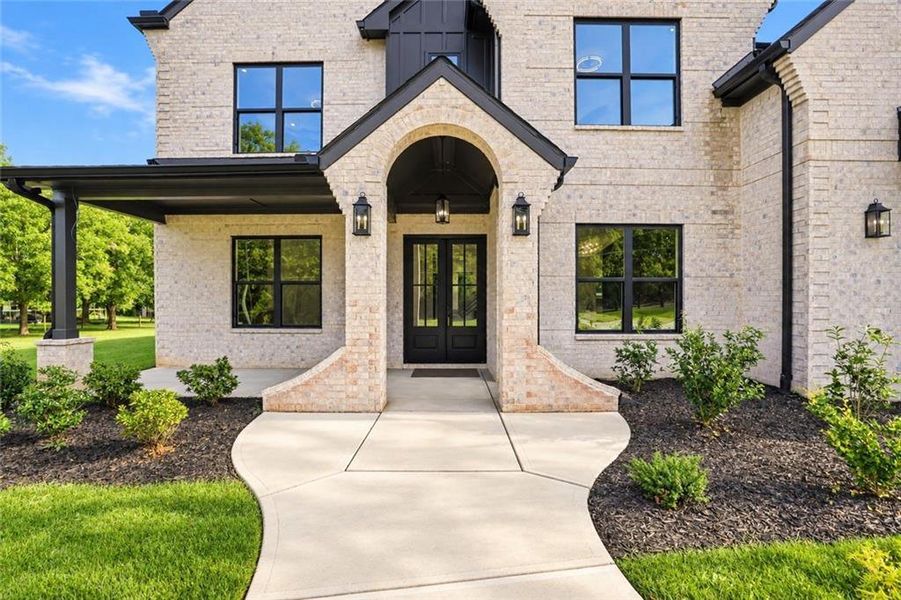 Exterior details and patio area of a home in , Monroe (Image 36).