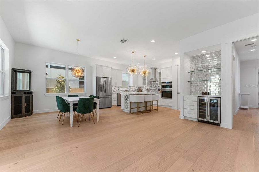Furnished interior view inside a new home in Wyoming Estates, Tampa (Image 30). Furnished interior view inside a new home in Wyoming Estates, Tampa (Image 30).