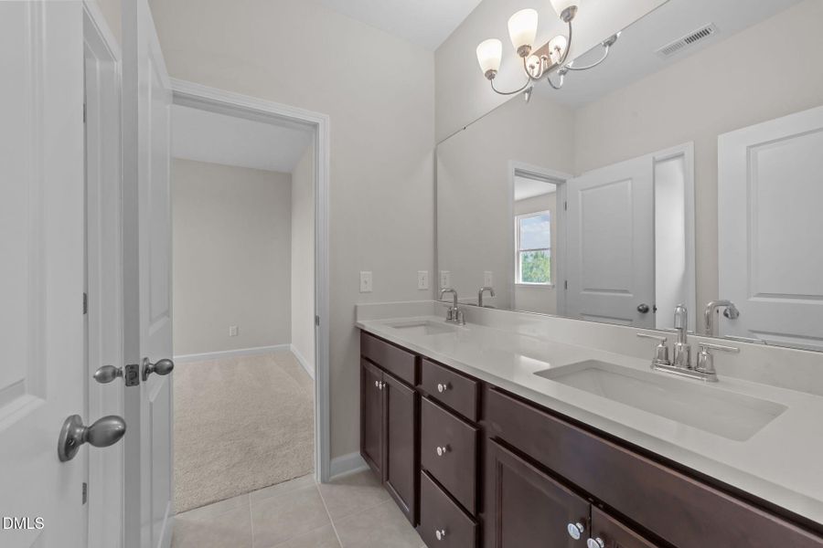 49-web-or-mls-VB4A8720 49-web-or-mls-VB4A8720
