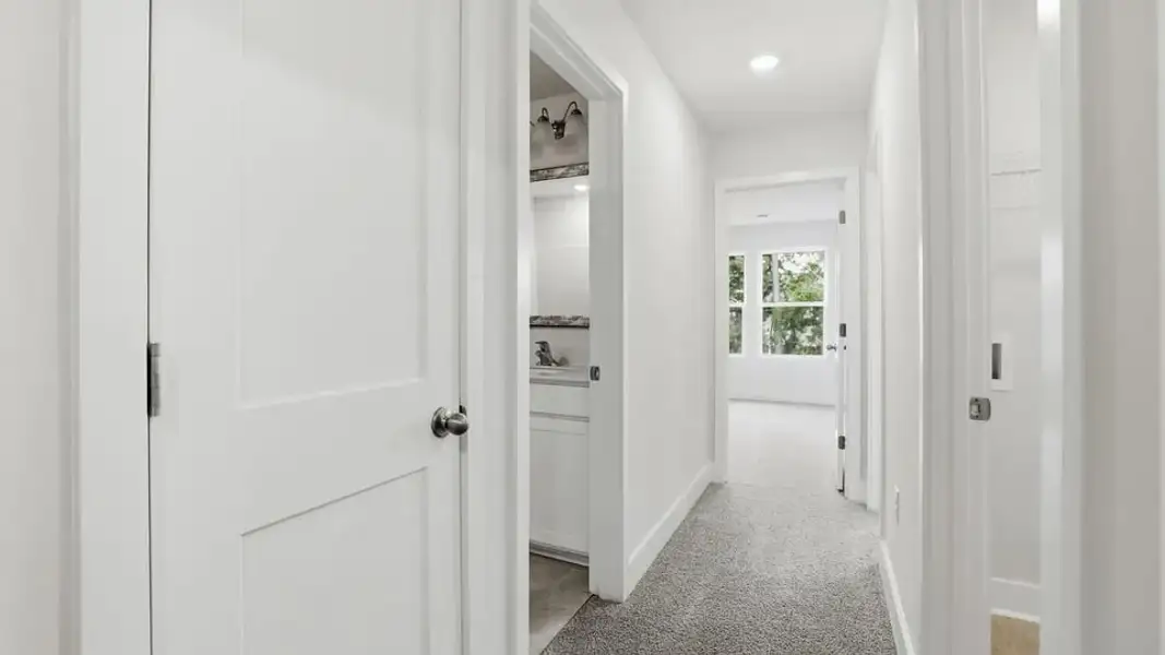 Representative unfurnished interior of a home built from the Denver by D.R. Horton in Ashmore Hills, Mauldin (Image 23).