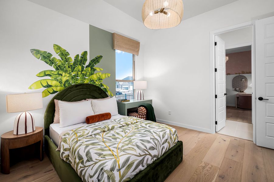 Secondary Bedroom Secondary Bedroom