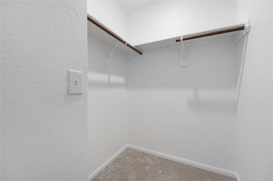 Bedroom/Office Walk-In Closet