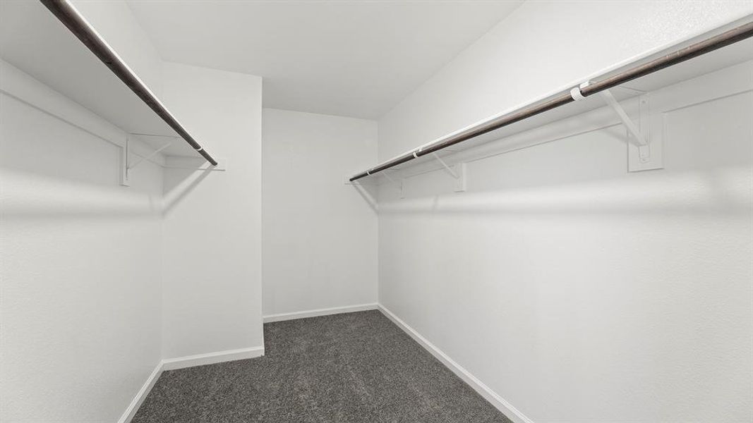 23. 3230 Summerland - Closet 23. 3230 Summerland - Closet