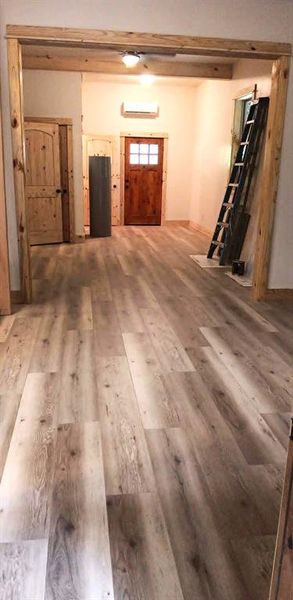 Spacious, unfurnished interior of a new home in , Lone Oak (Image 7).
