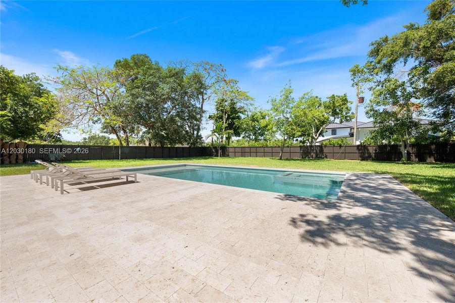 Community amenities in , Miami (Image 17).