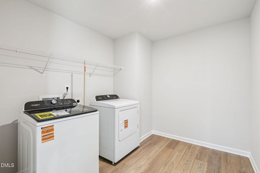 26-web-or-mls-Raleigh - Oak Manor - 145