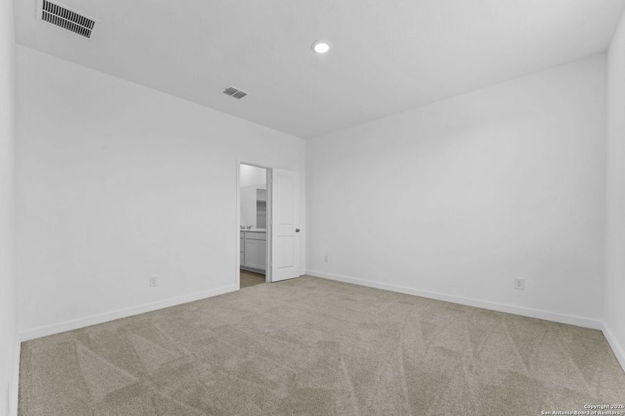 Spacious, unfurnished interior of a new home in Hightop Ridge, Converse (Image 19).