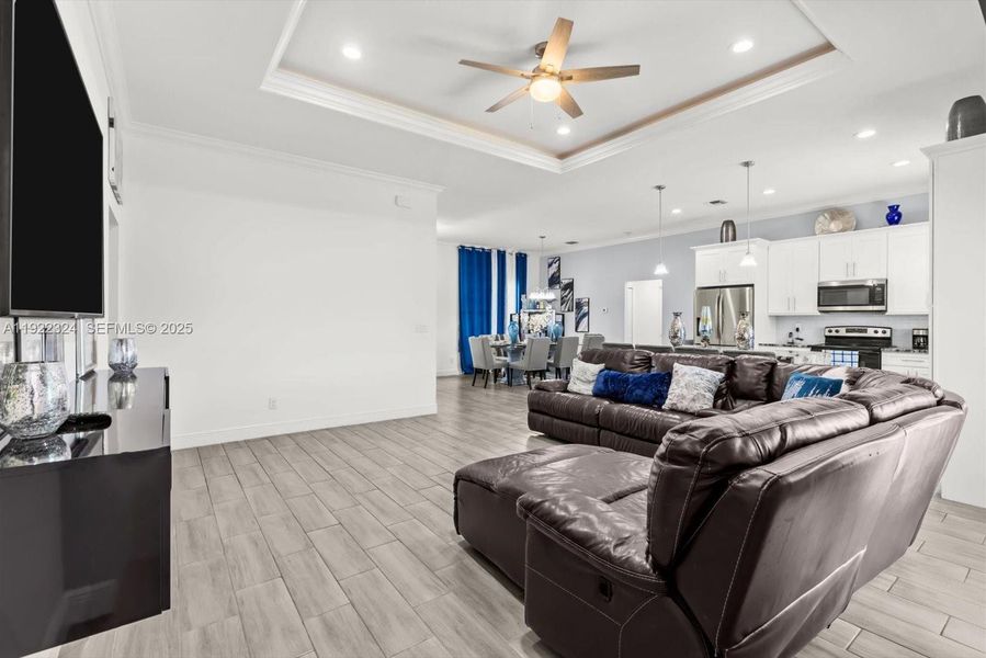 Furnished interior view inside a new home in , Port St. Lucie (Image 10).