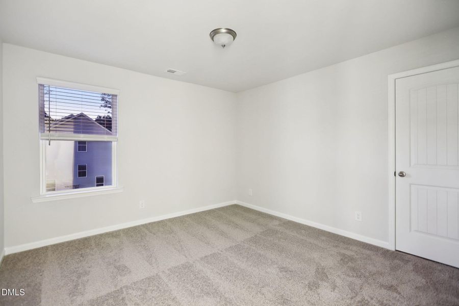 28-web-or-mls-262 Arnewood Cir-S1211-028